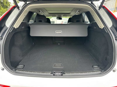 2026 Volvo XC60 Plus