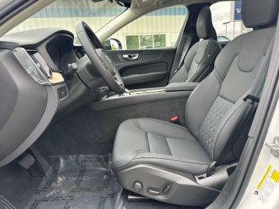 2026 Volvo XC60 Plus