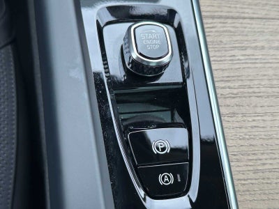 2026 Volvo XC60 Plus