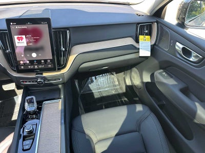 2026 Volvo XC60 Plus