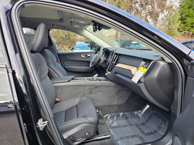 2026 Volvo XC60 Plus