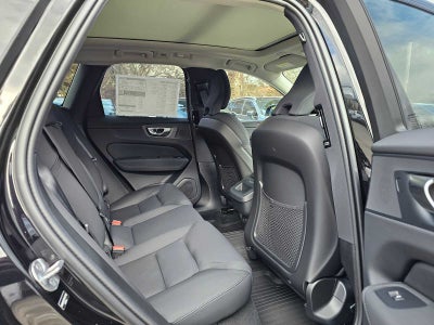 2026 Volvo XC60 Plus