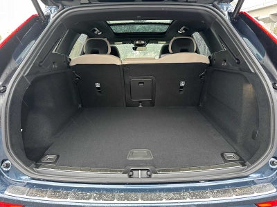 2026 Volvo XC60 Plus