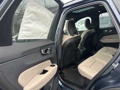 2026 Volvo XC60 Plus