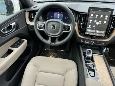 2026 Volvo XC60 Plus