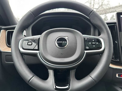 2026 Volvo XC60 Plus