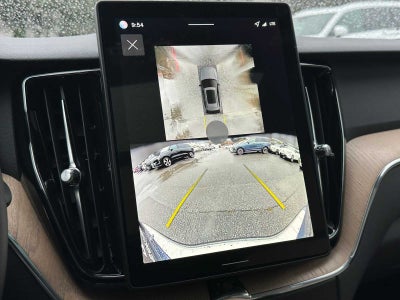 2026 Volvo XC60 Plus