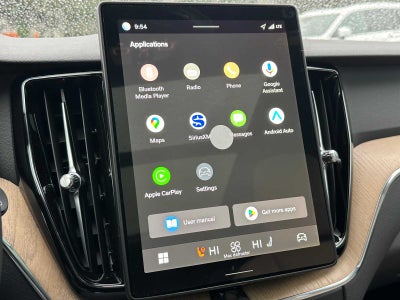 2026 Volvo XC60 Plus