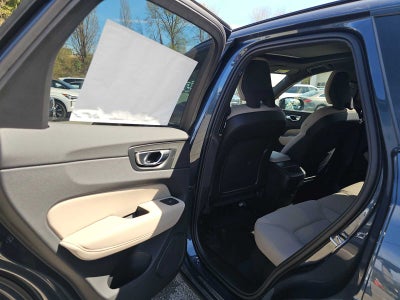 2026 Volvo XC60 Plus