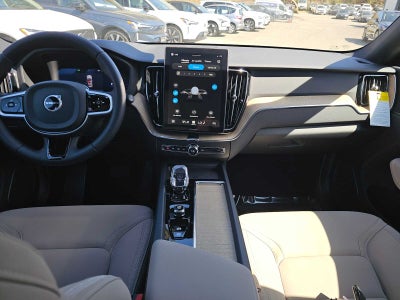 2026 Volvo XC60 Plus