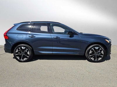 2026 Volvo XC60 Plus