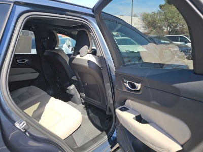 2026 Volvo XC60 Plus