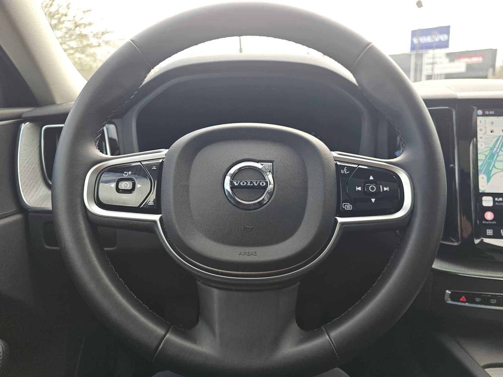 2025 Volvo XC60 Plus