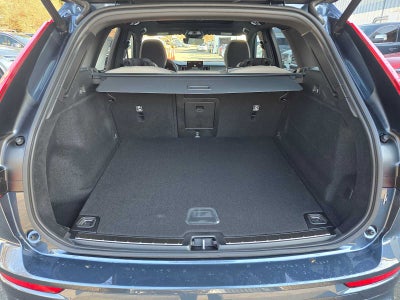 2026 Volvo XC60 Plus