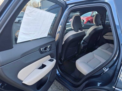 2026 Volvo XC60 Plus