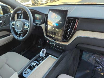 2026 Volvo XC60 Plus