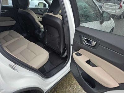 2026 Volvo XC60 Plus