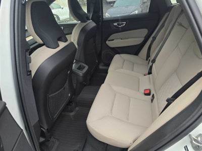 2026 Volvo XC60 Plus