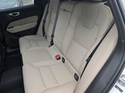 2026 Volvo XC60 Plus