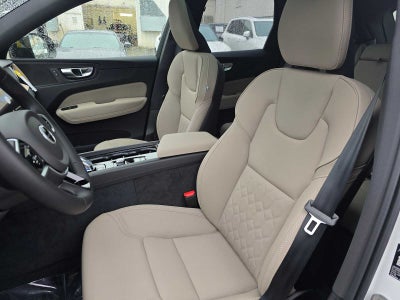 2026 Volvo XC60 Plus