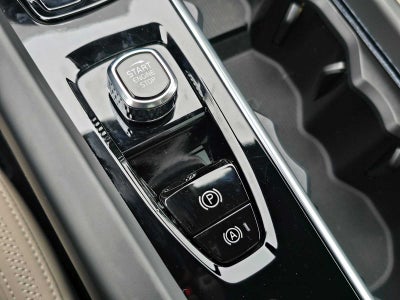 2026 Volvo XC60 Plus