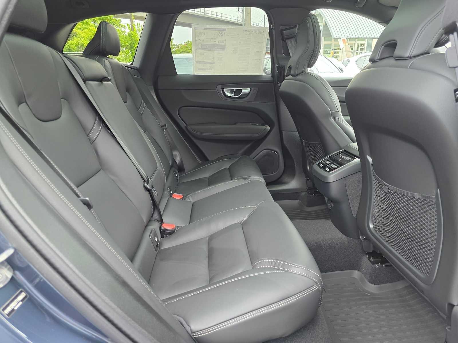 2026 Volvo XC60 Ultra Black Edition