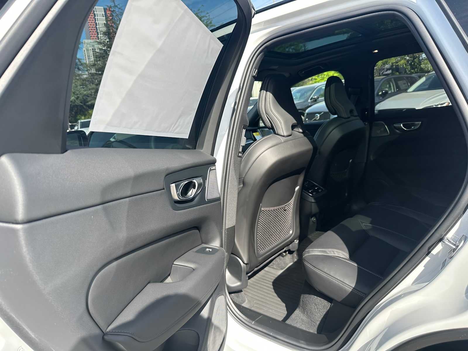 2026 Volvo XC60 Ultra Black Edition