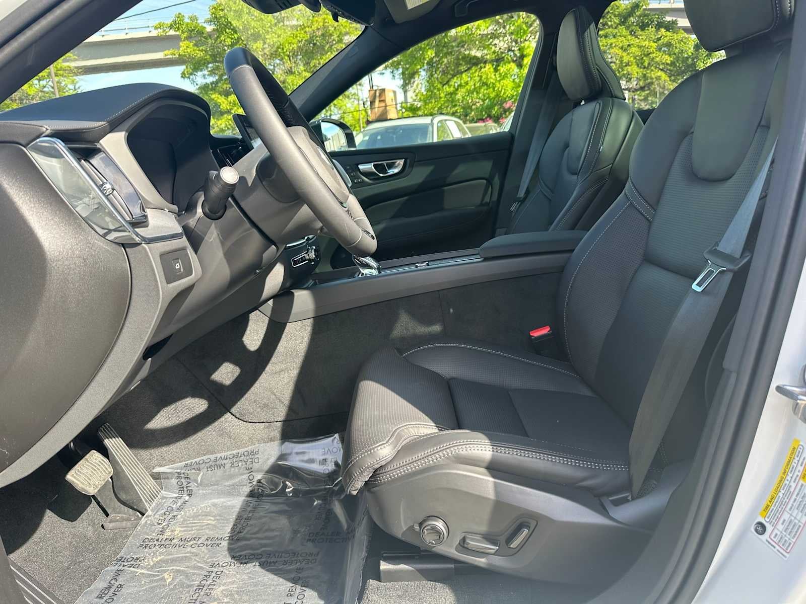 2026 Volvo XC60 Ultra Black Edition