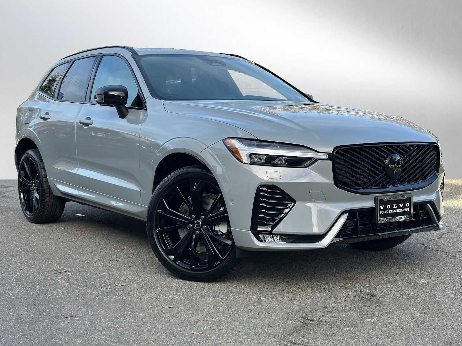 2026 Volvo XC60 Ultra Black Edition