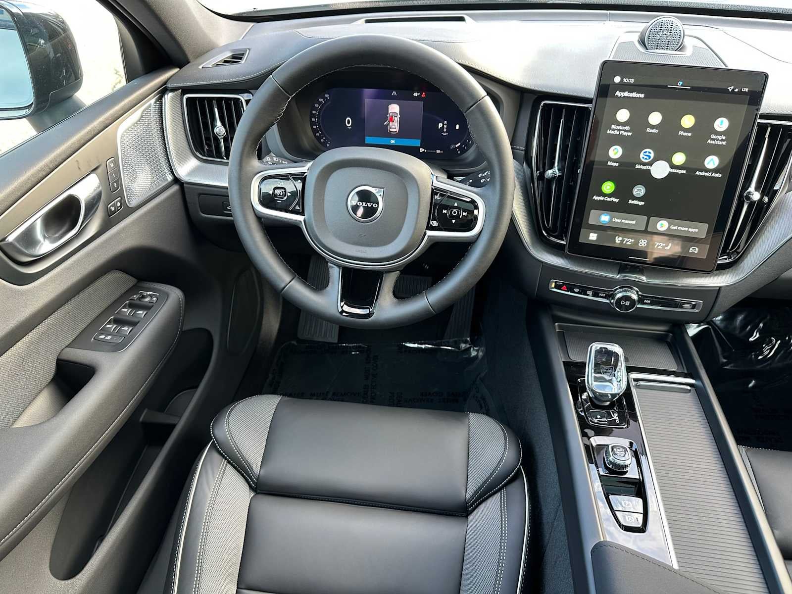 2026 Volvo XC60 Ultra Black Edition