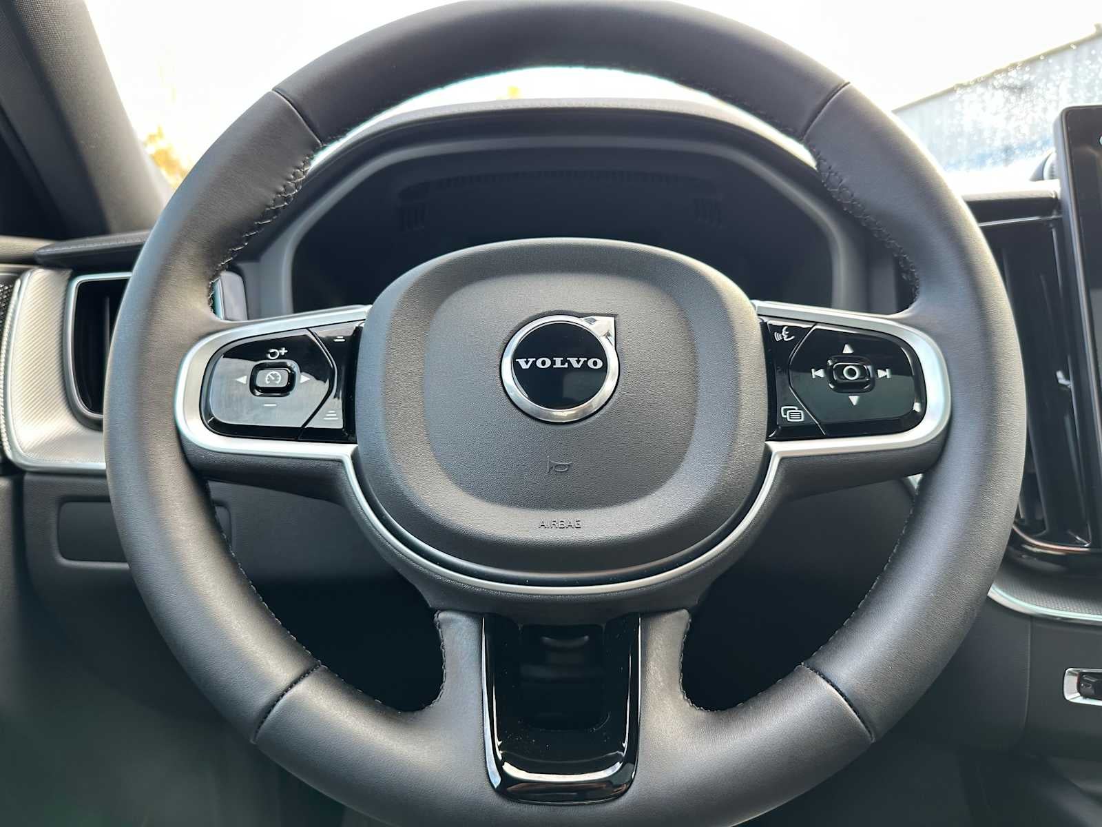 2026 Volvo XC60 Ultra Black Edition