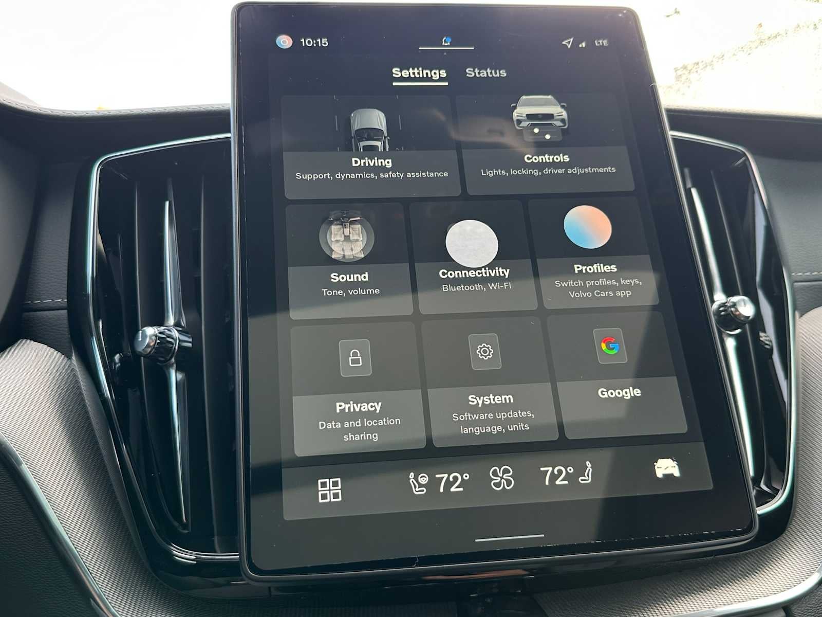 2026 Volvo XC60 Ultra Black Edition