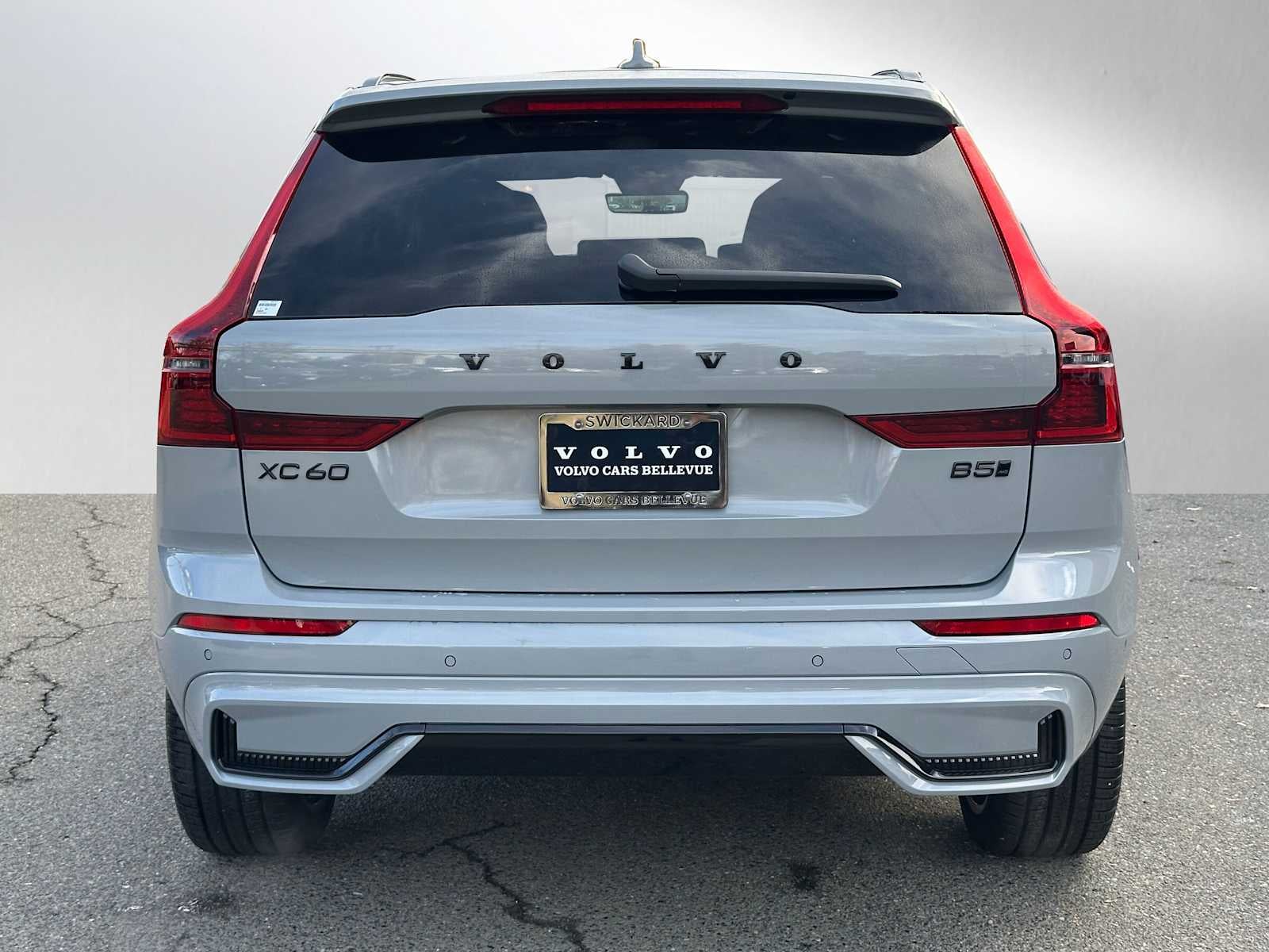2026 Volvo XC60 Ultra Black Edition