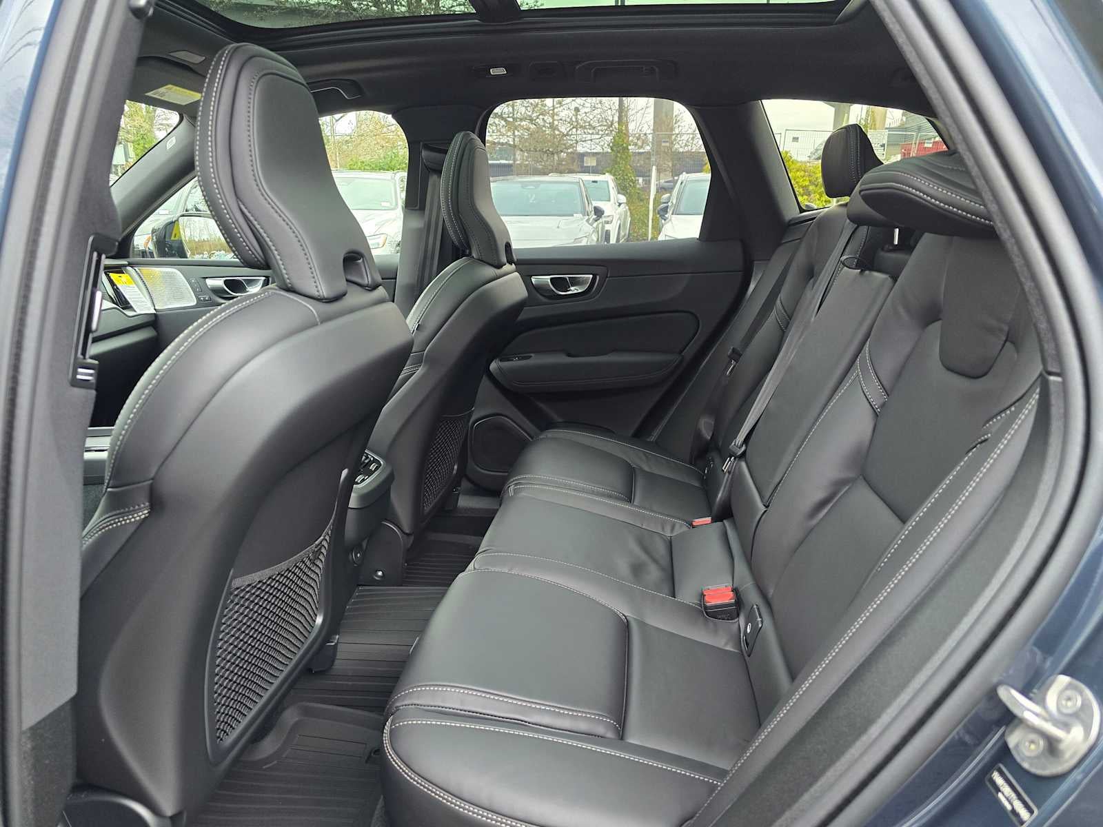 2026 Volvo XC60 Ultra Black Edition