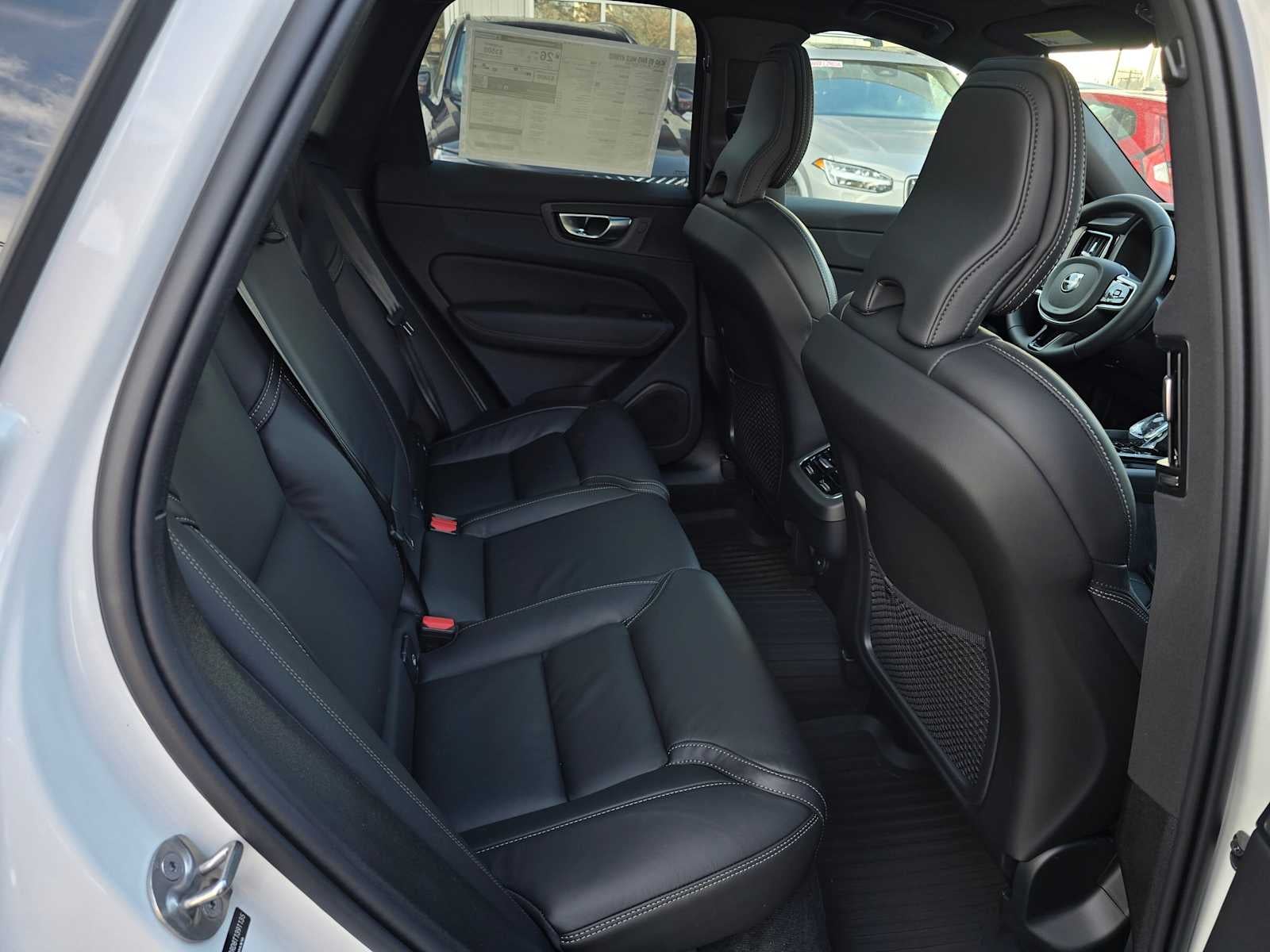 2026 Volvo XC60 Ultra Black Edition