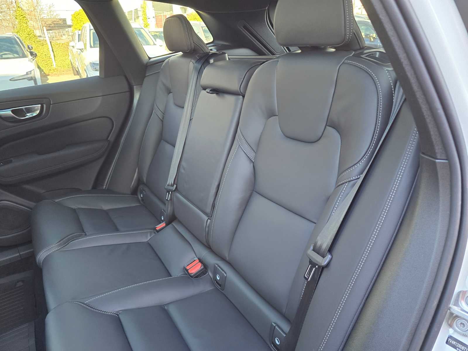 2026 Volvo XC60 Ultra Black Edition