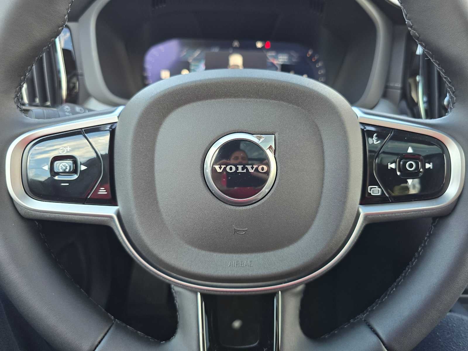 2026 Volvo XC60 Ultra Black Edition