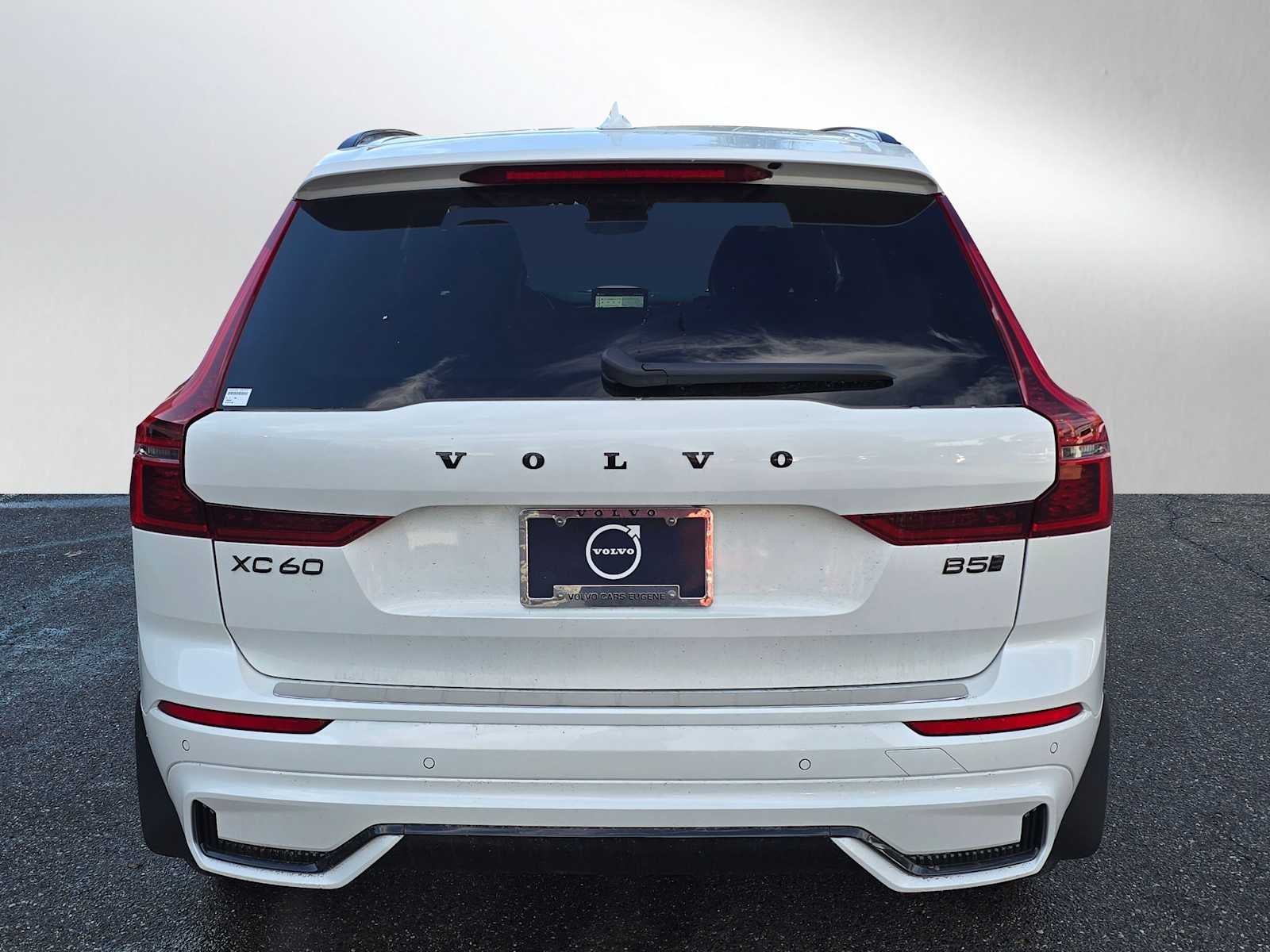 2026 Volvo XC60 Ultra Black Edition
