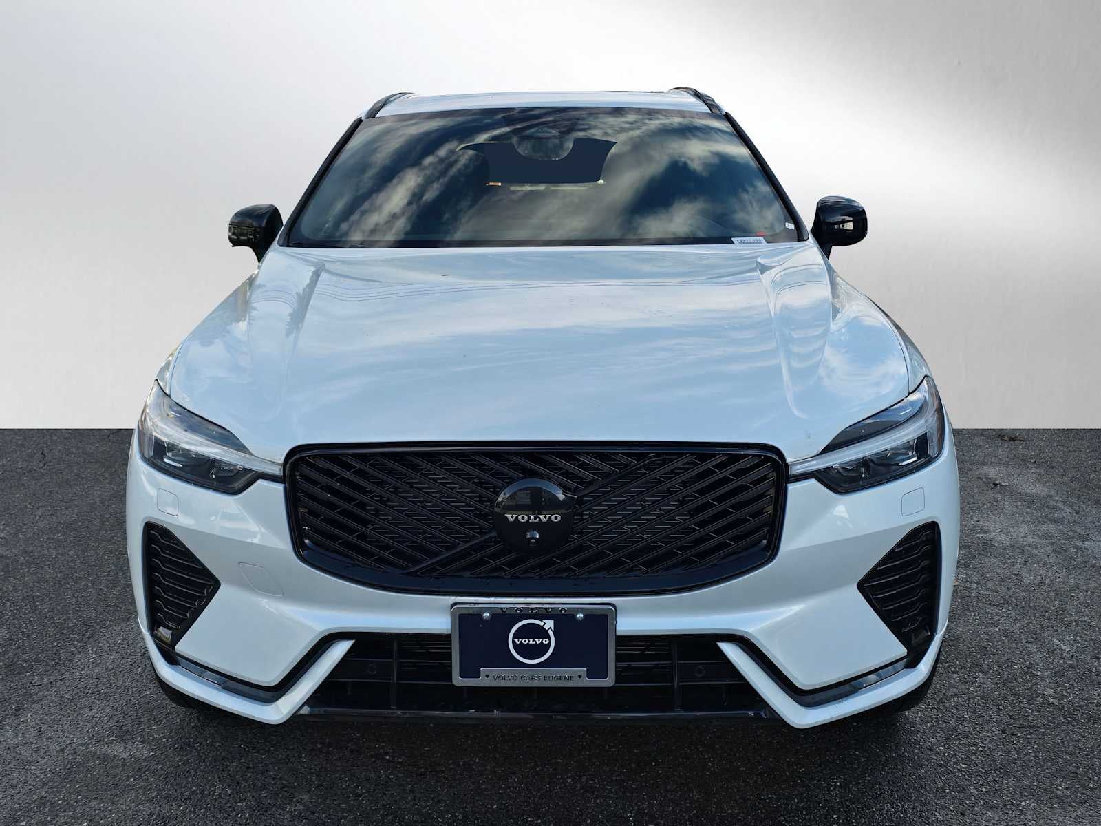 2026 Volvo XC60 Ultra Black Edition