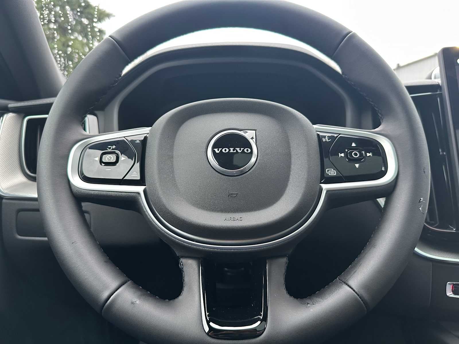 2026 Volvo XC60 Ultra Black Edition