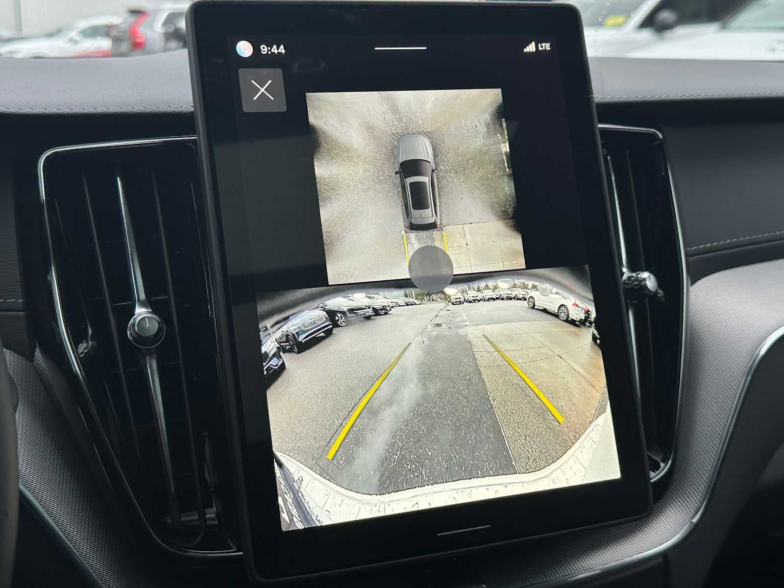 2026 Volvo XC60 Ultra Black Edition