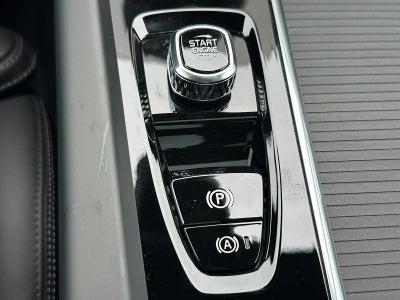 2026 Volvo XC60 Ultra Black Edition