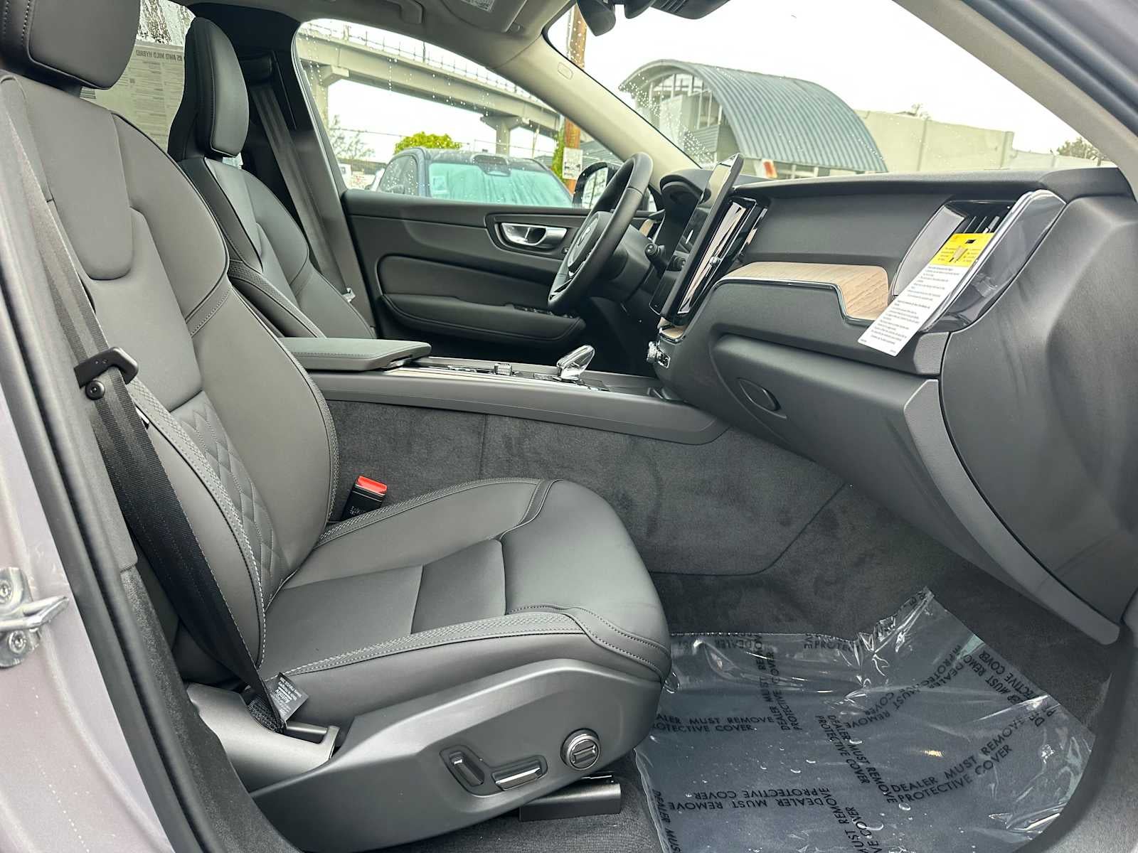 2026 Volvo XC60 Core