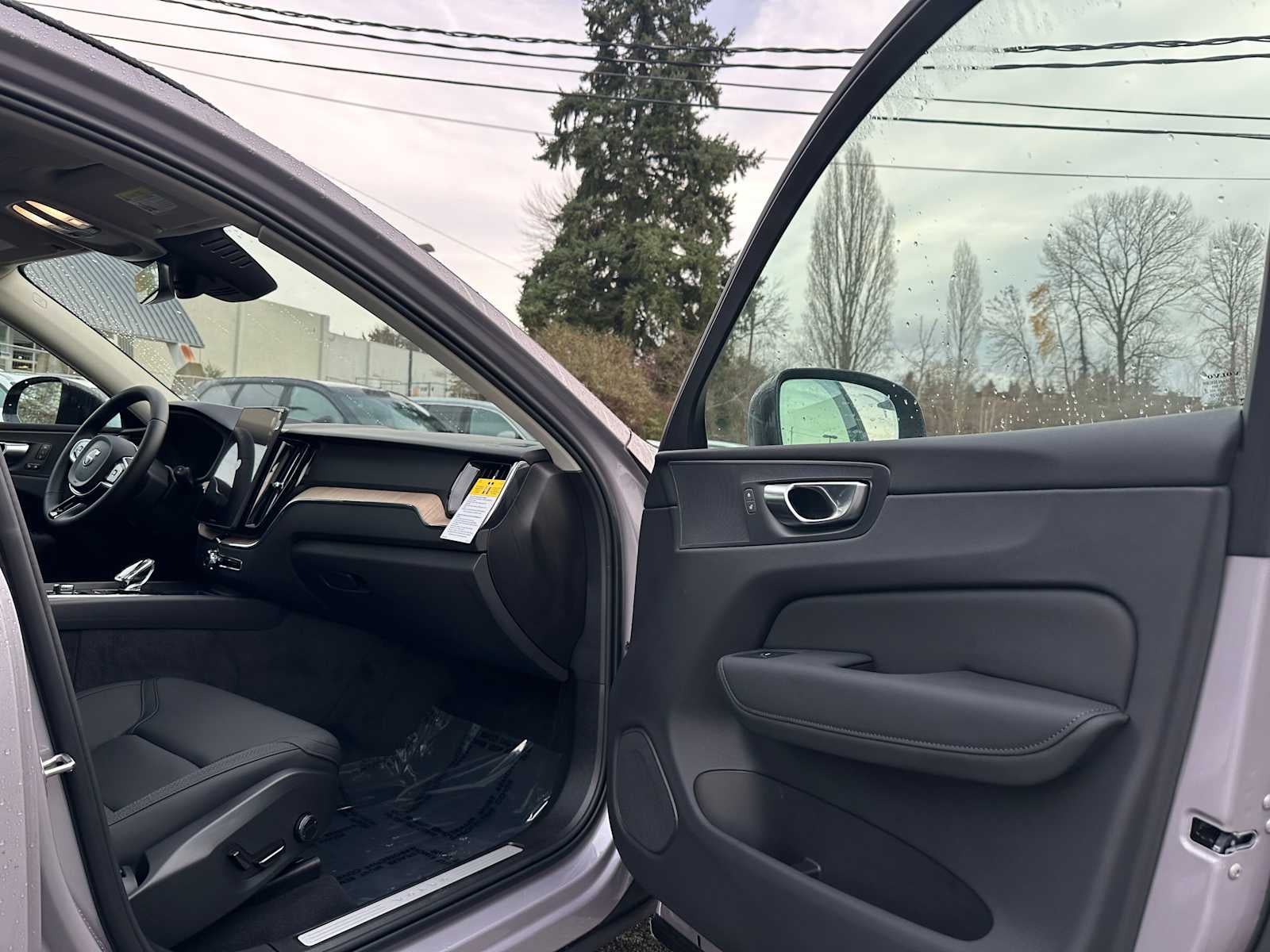 2026 Volvo XC60 Core
