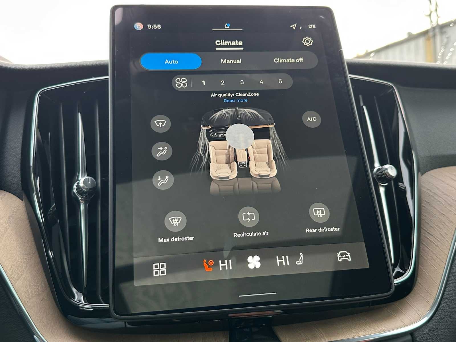 2026 Volvo XC60 Core