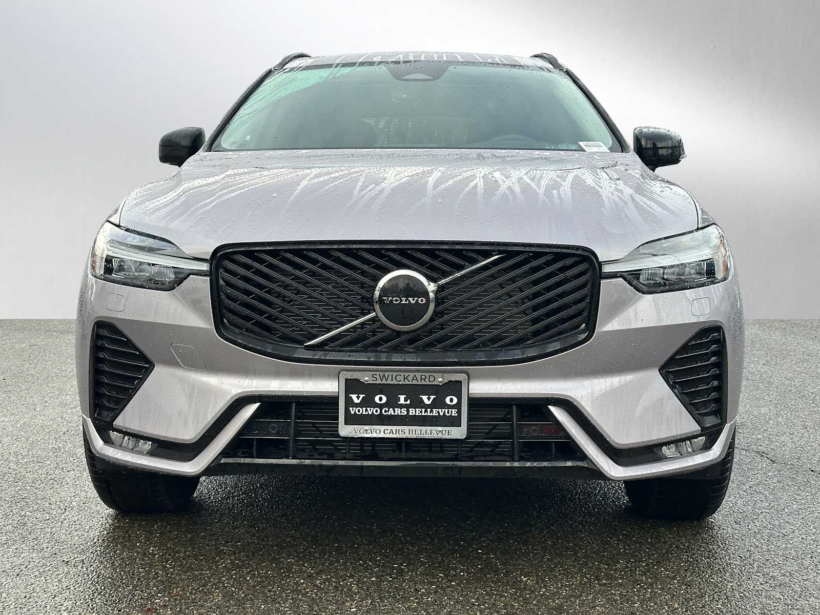 2026 Volvo XC60 Core
