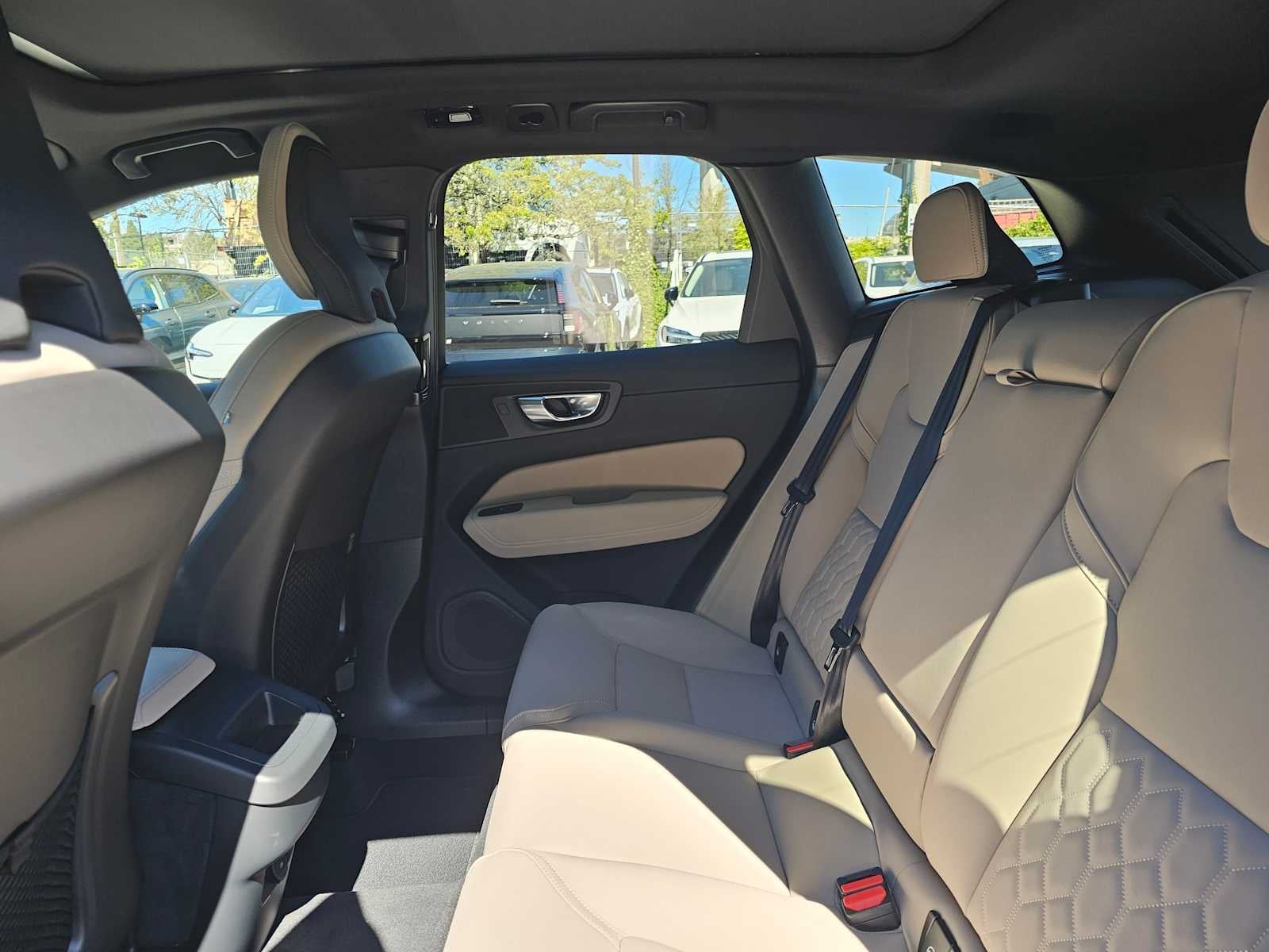 2026 Volvo XC60 Core