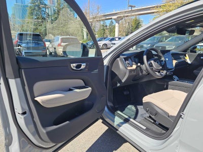 2026 Volvo XC60 Core