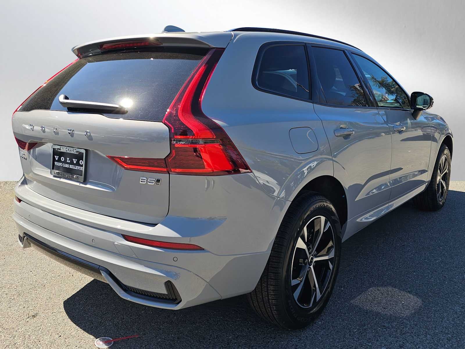2026 Volvo XC60 Core