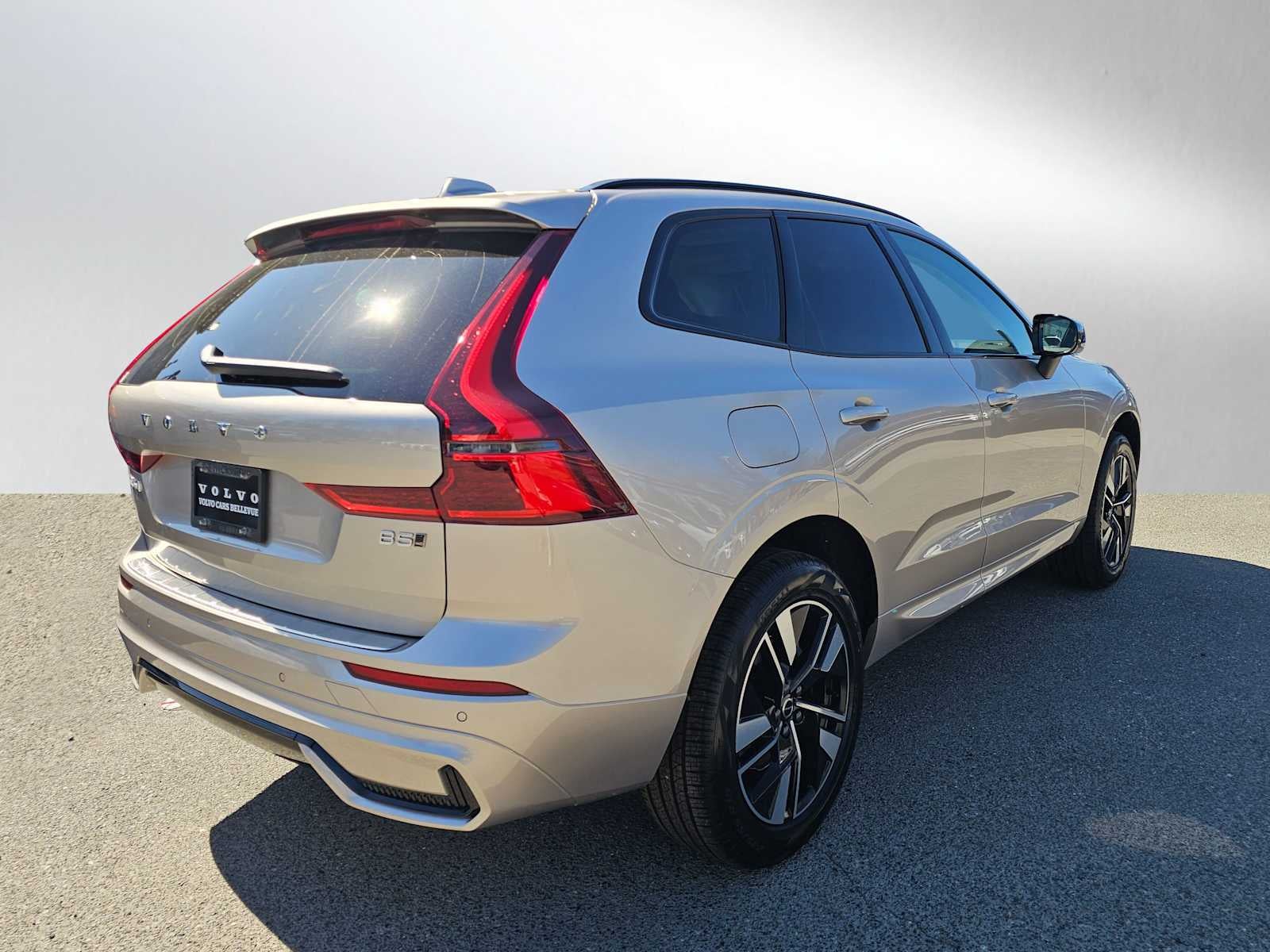 2026 Volvo XC60 Core